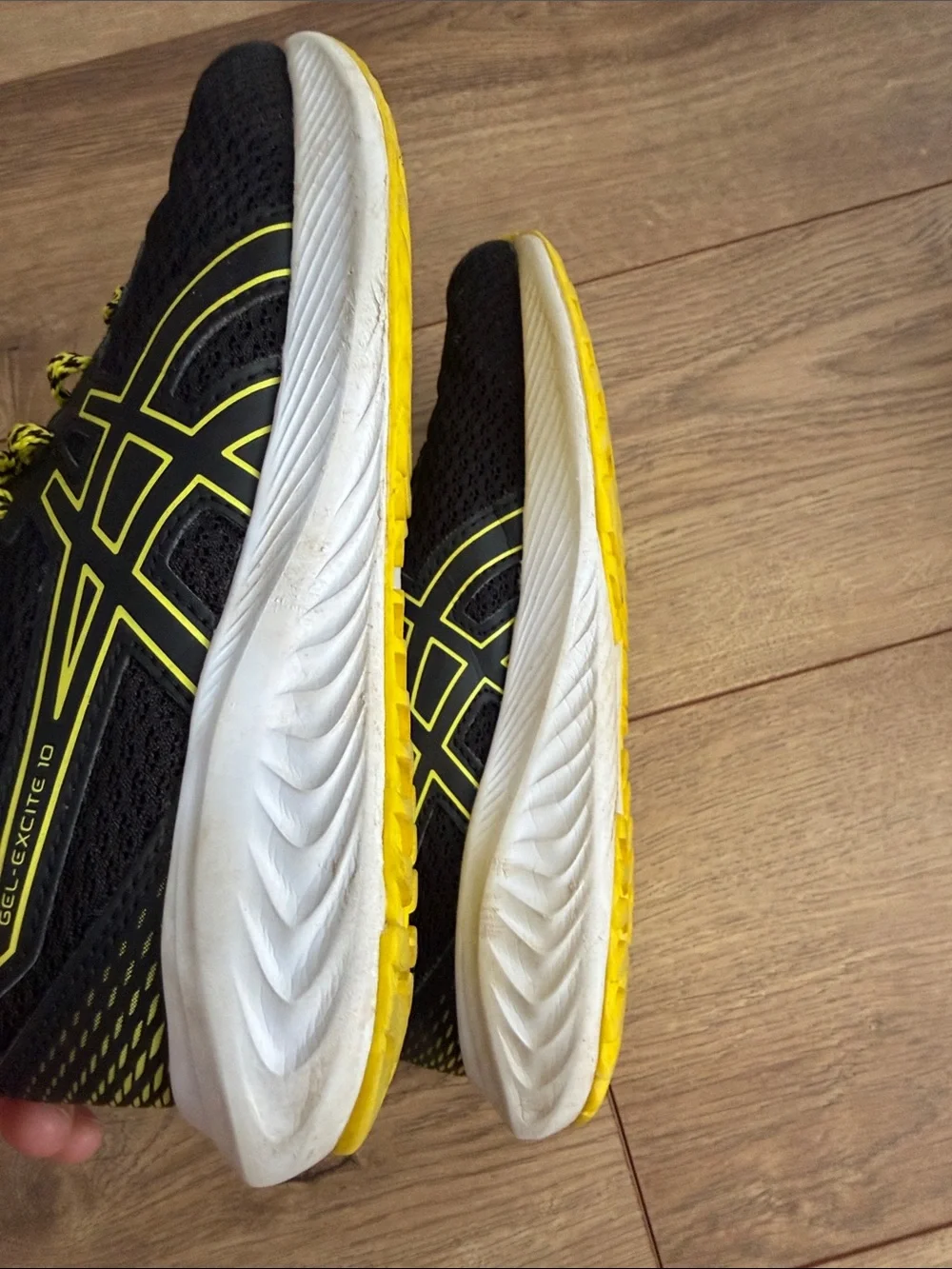 Asics Black & Yellow Gel-Excite 10 Running Shoes
